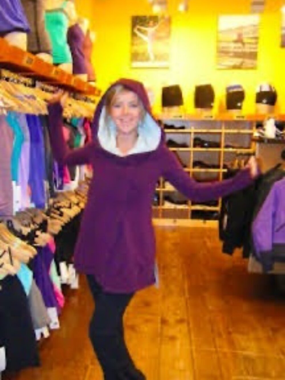 Lululemon Awareness Wrap *Plum/Seaspray/Black Roses Print (US 8)